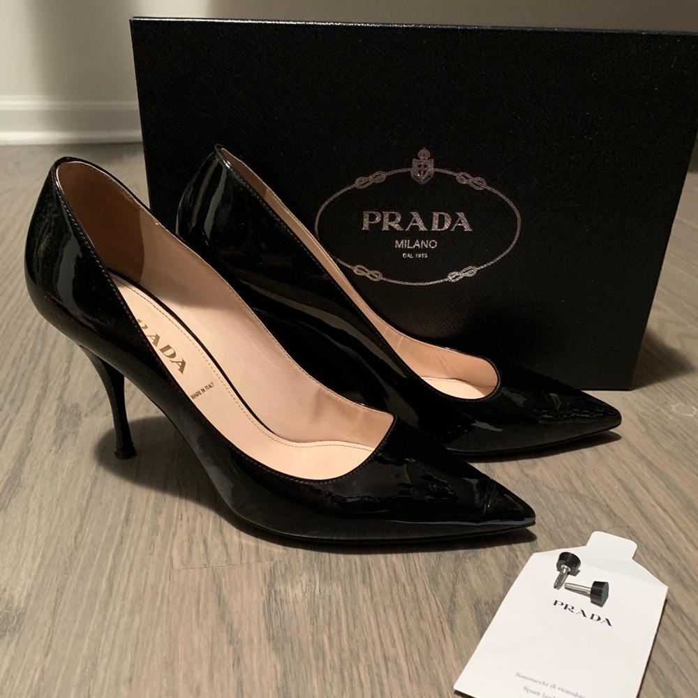 Black PRADA Pumps size 39,5